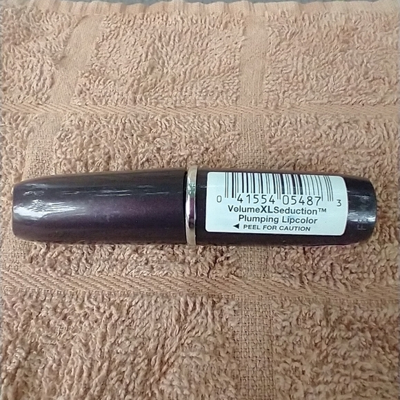 Volume xl seduction plumping lip color 120 peach p - Picture 5 of 5